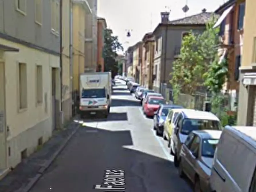 Immagine 4 di Negozio in vendita  in Via Andrea da Faenza a Bologna