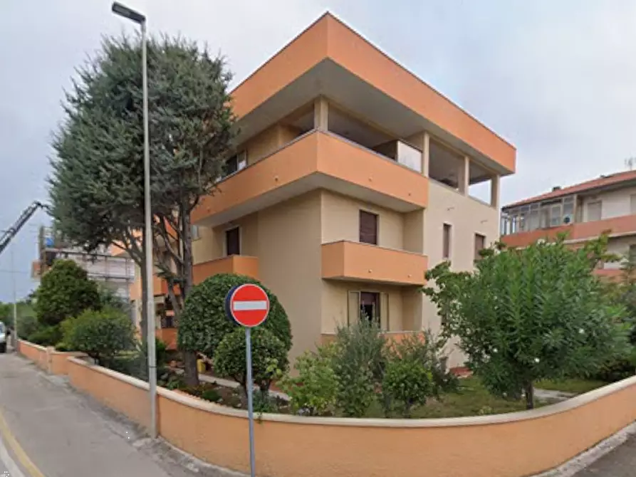 Immagine 8 di Appartamento in vendita  in Via Tiziano Vecellio a Mondolfo