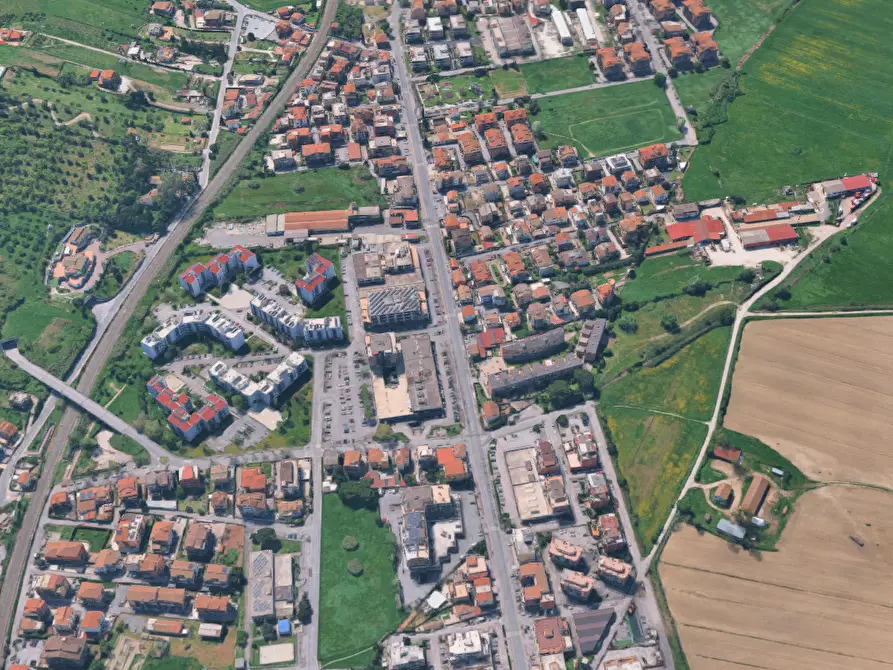 Immagine 5 di Magazzino in vendita  in Via Salaria a Monterotondo