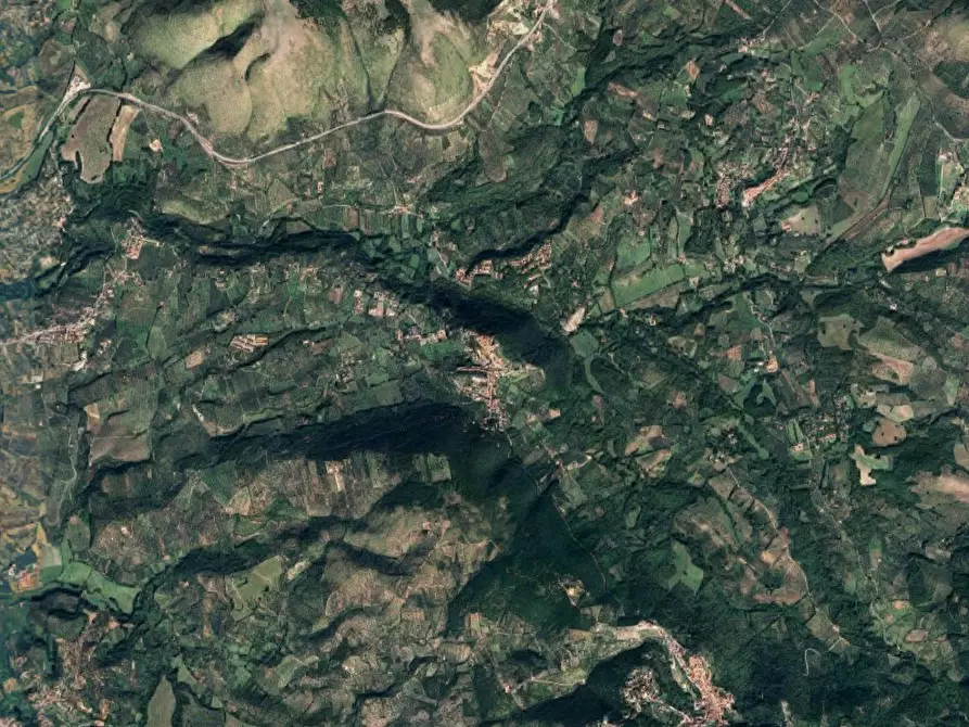 Immagine 9 di Mansarda in vendita  in Loc. Coste di Papa a Nerola