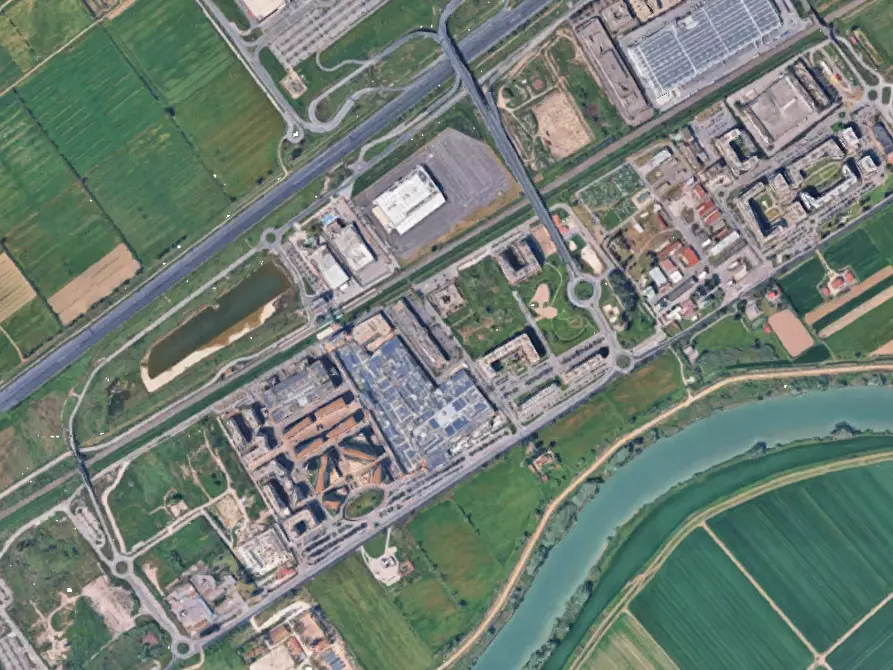 Immagine 4 di Appartamento in vendita  in Via del Perugino a Fiumicino