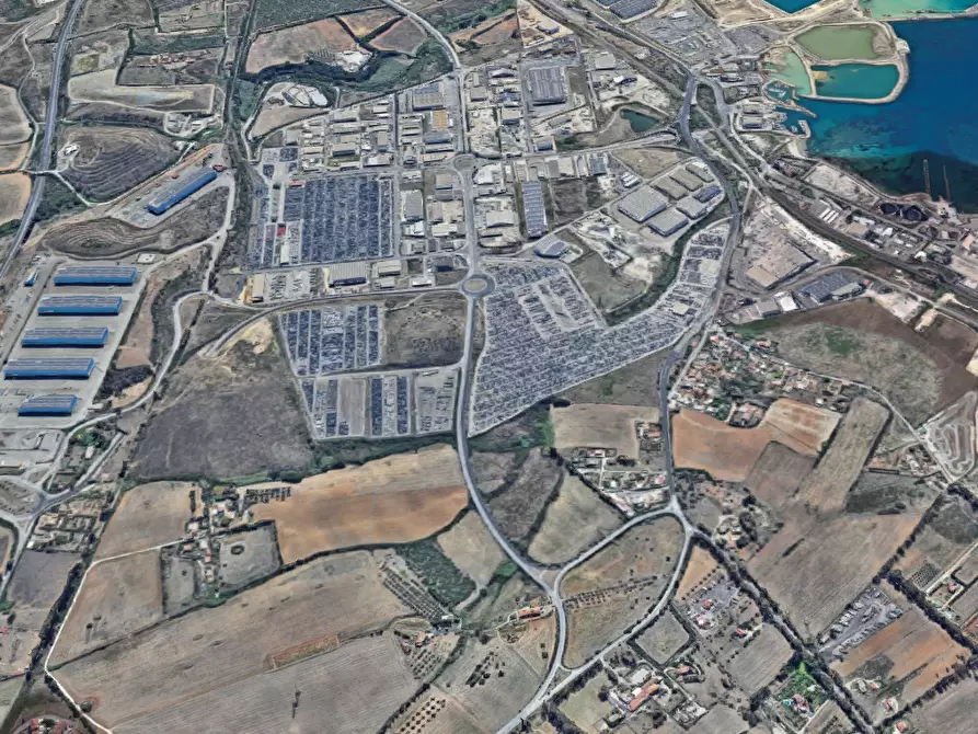 Immagine 21 di Capannone industriale in vendita  in Via Alberto La Rosa a Civitavecchia