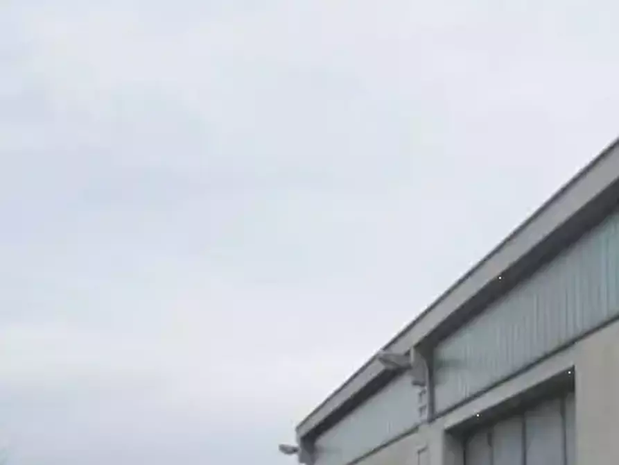 Immagine 12 di Laboratorio in vendita  in Via Don Minzoni  a San Possidonio