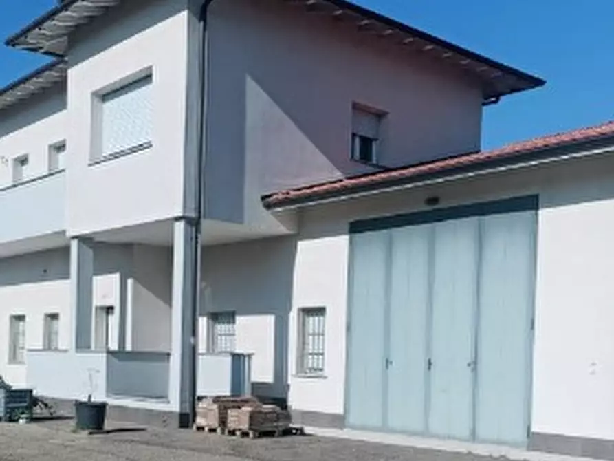 Immagine 5 di Laboratorio in vendita  in Via Giosue Carducci  a Novi Di Modena