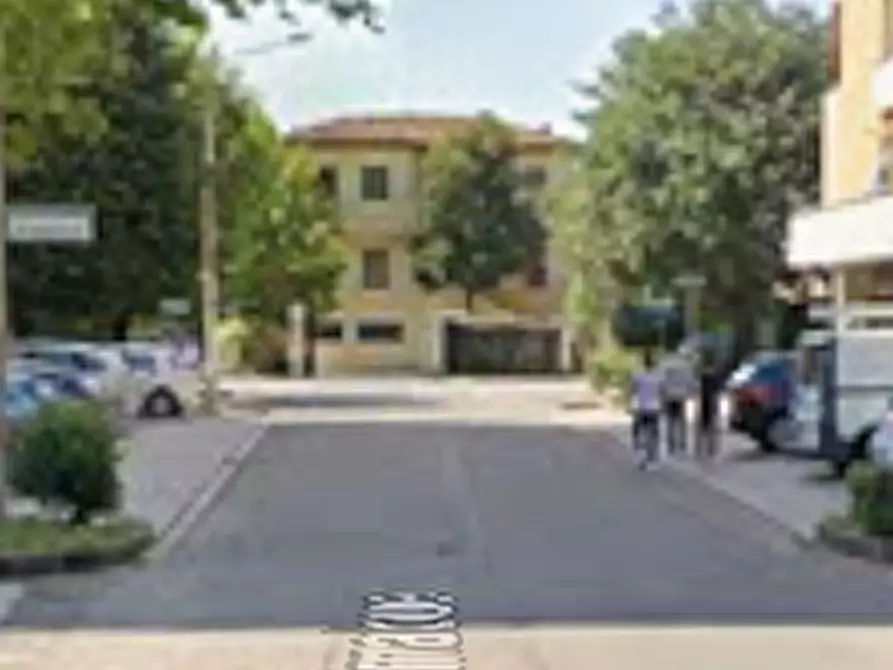 Immagine 6 di Negozio in vendita  in Via Cimabue  a Modena