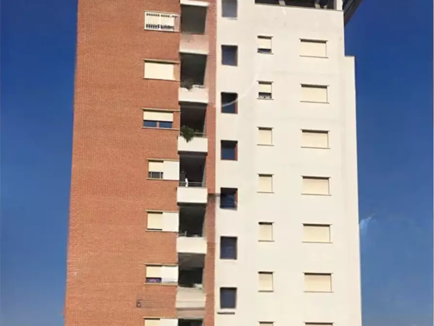 Immagine 7 di Appartamento in vendita  in Via Don Luigi Sturzo a Pomezia