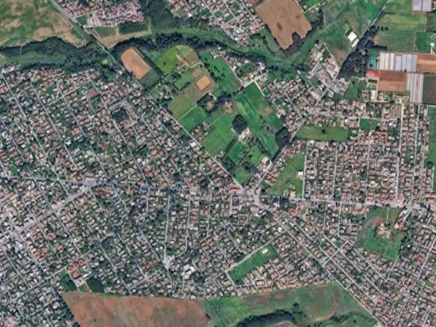 Immagine 2 di Villa in vendita  in Via Cesare Pavese a Anzio