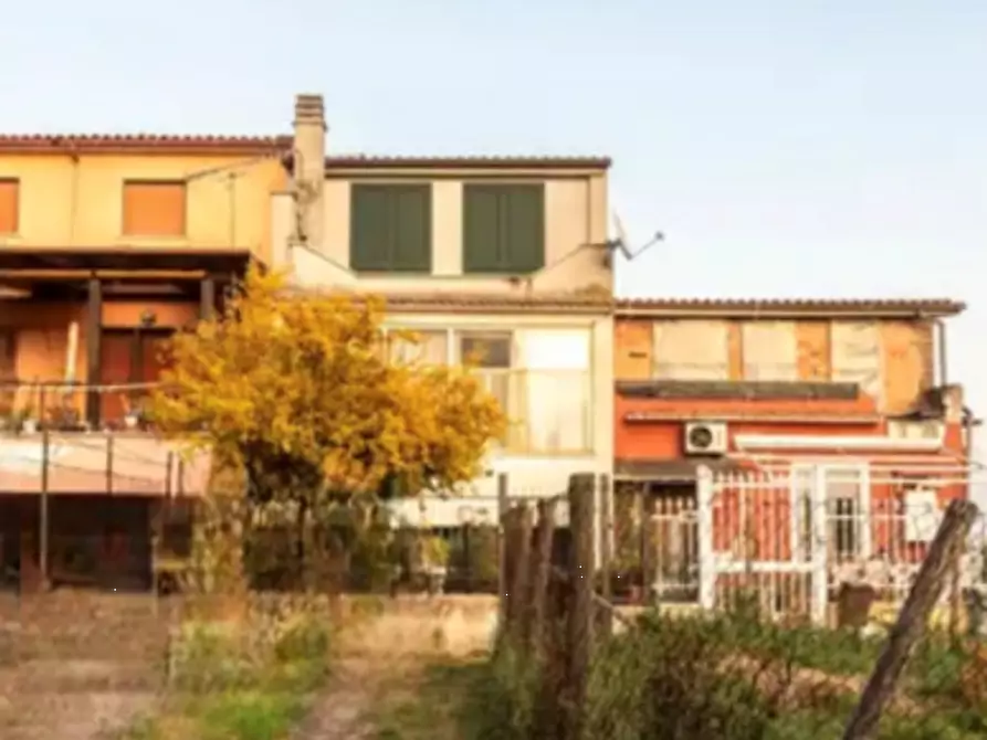 Immagine 1 di Appartamento in vendita  in Via Provinciale a Capena