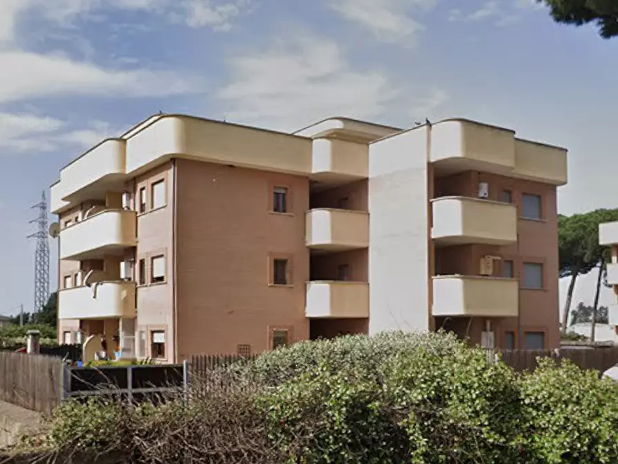 Immagine 7 di Appartamento in vendita  in Via Lago Maggiore a Nettuno