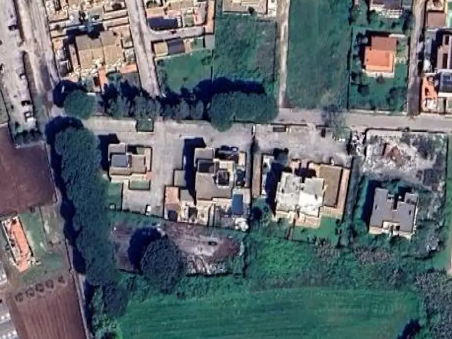 Immagine 13 di Appartamento in vendita  in Via Lago Maggiore a Nettuno