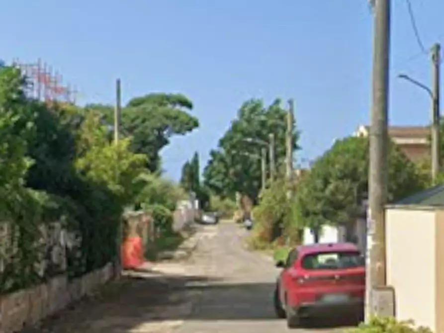 Immagine 9 di Villa in vendita  in Via dei Castani a Anzio