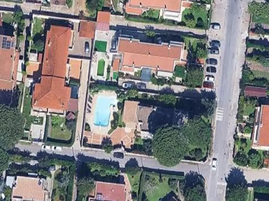 Immagine 12 di Villa in vendita  in Via dei Castani a Anzio