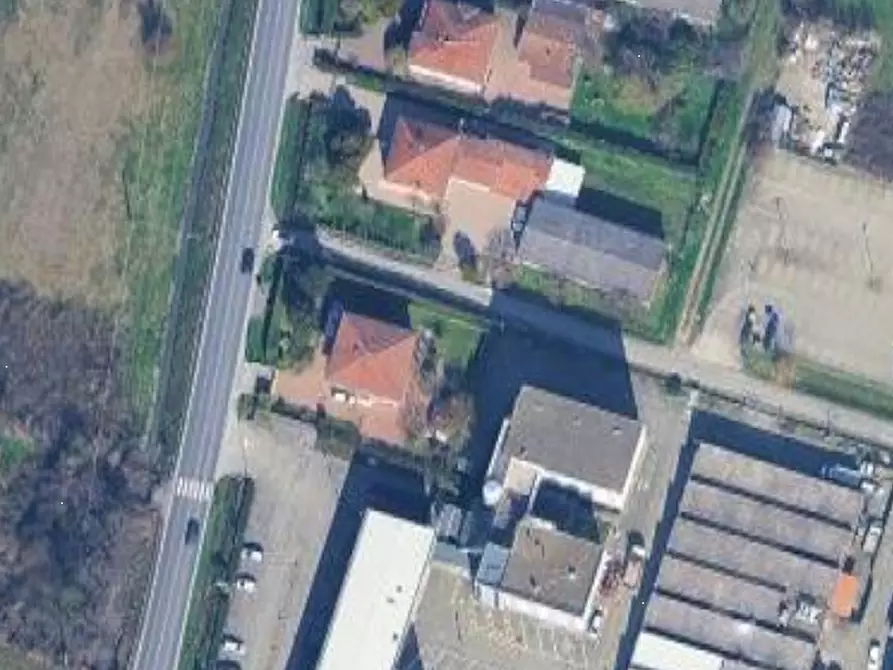 Immagine 13 di Magazzino in vendita  in Via Colorno a Parma