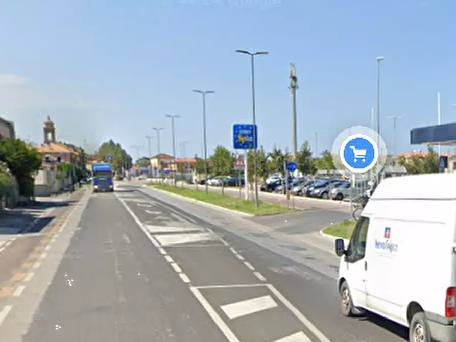 Immagine 22 di Appartamento in vendita  in Via Carlo Pisacane a Fano