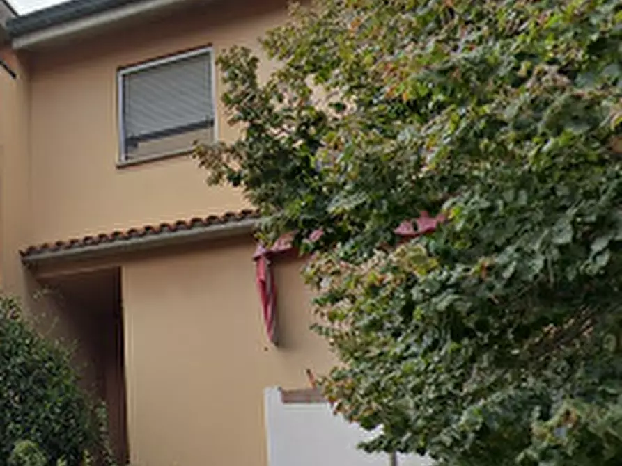 Immagine 10 di Villetta a schiera in vendita  in Via del Mulino a Lugo