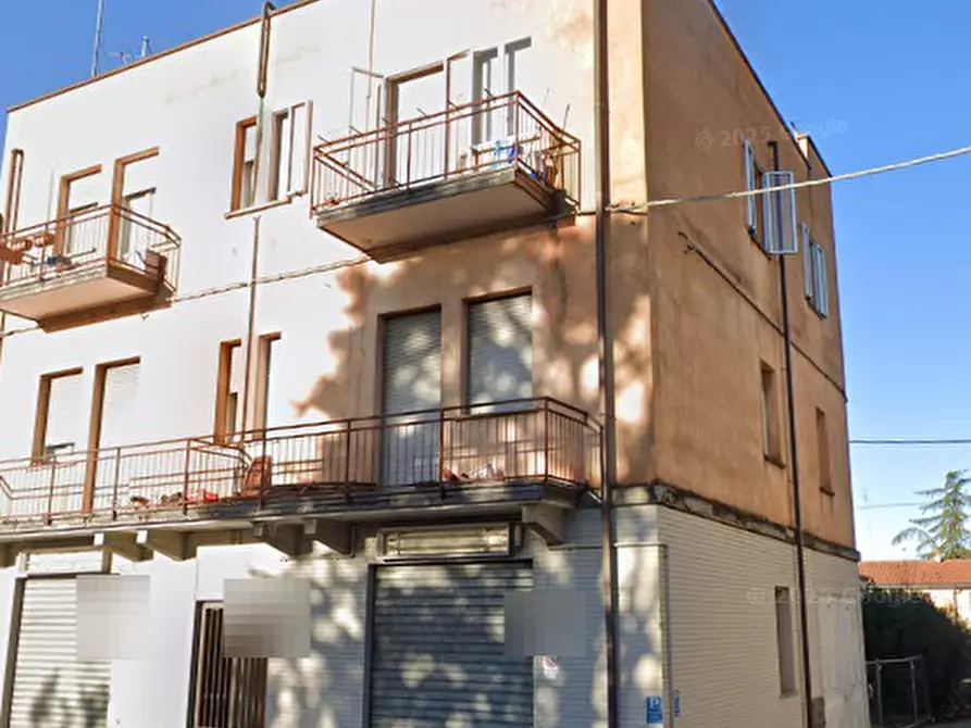 Immagine 10 di Appartamento in vendita  in Via Italo Cristofori  a Bagnacavallo