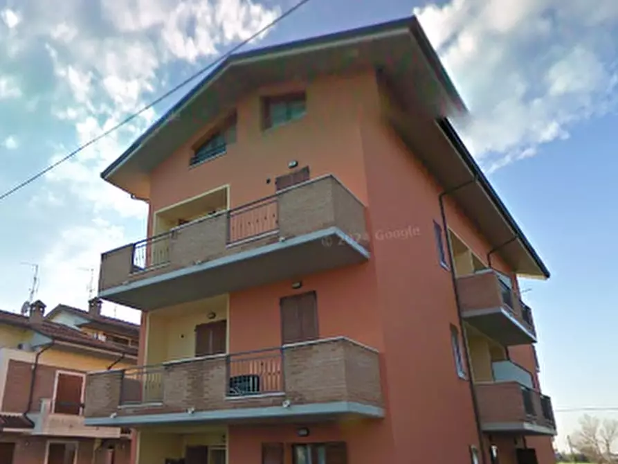 Immagine 1 di Appartamento in vendita  in Via Sant’Andrea a Cervia