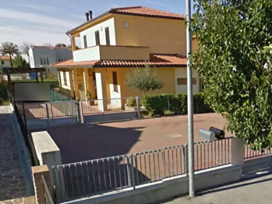 Immagine 2 di Appartamento in vendita  in Via J. De La Palisse a Ravenna