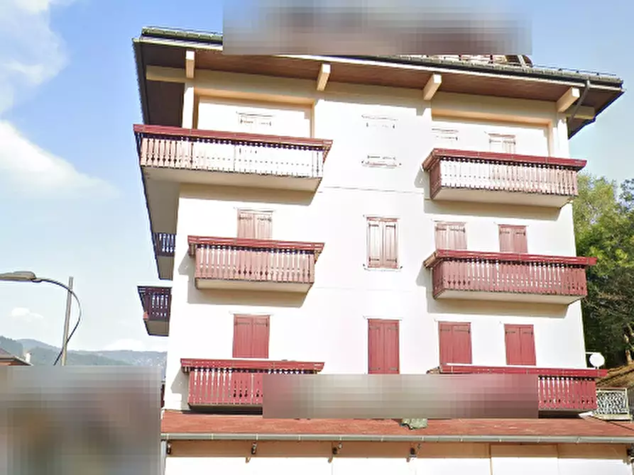 Immagine 2 di Hotel in vendita  in Via Unione a Auronzo Di Cadore