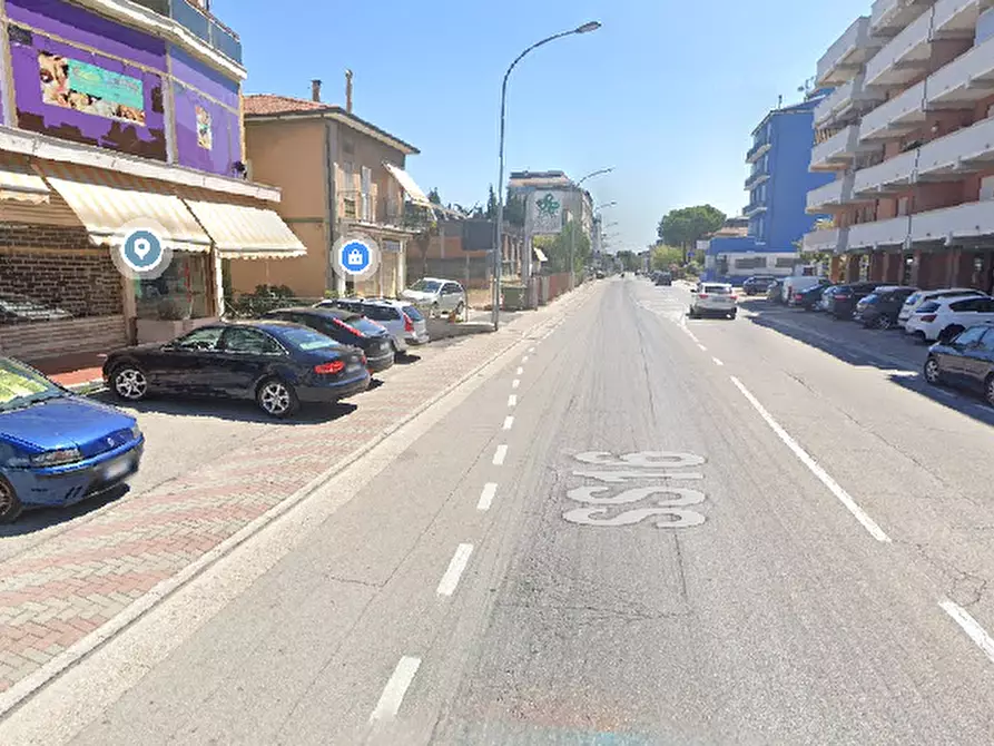 Immagine 4 di Negozio in vendita  in Via Camillo Benso Cavour a Porto Sant'elpidio