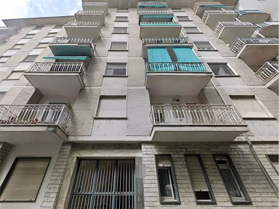 Immagine 1 di Appartamento in vendita  in Viale C. Cavour a Chivasso