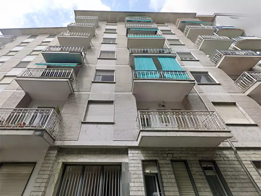 Immagine 4 di Appartamento in vendita  in Viale C. Cavour a Chivasso