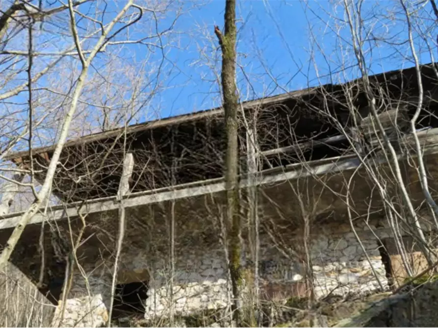 Immagine 1 di Porzione di villa in vendita  in Località Piani Uggi a Arsoli