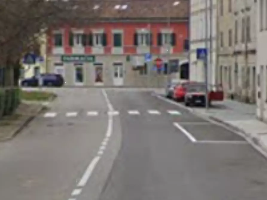 Immagine 9 di Negozio in vendita  in Via E. Curiel a Terzo Di Aquileia
