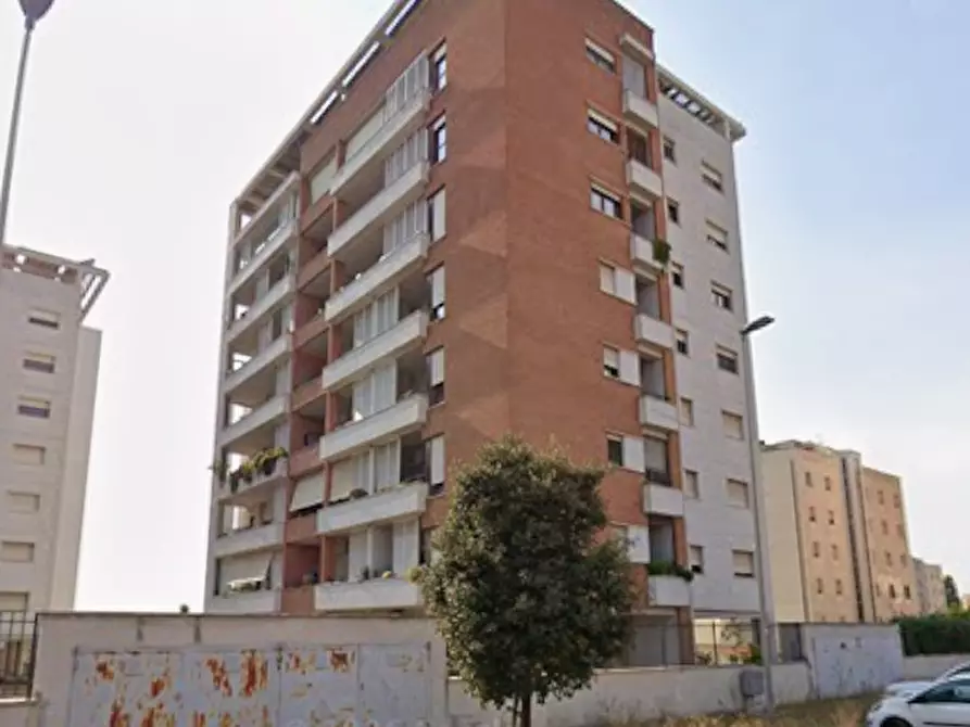 Immagine 6 di Posto auto in vendita  in Via Don Luigi Sturzo a Pomezia