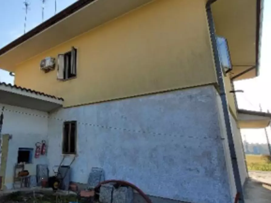 Immagine 4 di Appartamento in vendita  in Via Generale La Marmora a San Giorgio Di Nogaro