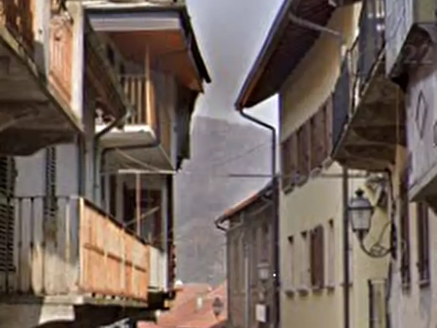 Immagine 17 di Appartamento in vendita  in Via Umberto Cosmo a Corio