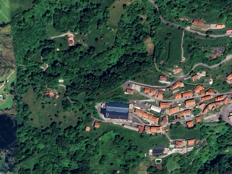 Immagine 1 di Terreno agricolo in vendita  in Via degli Alpini a Vigolo