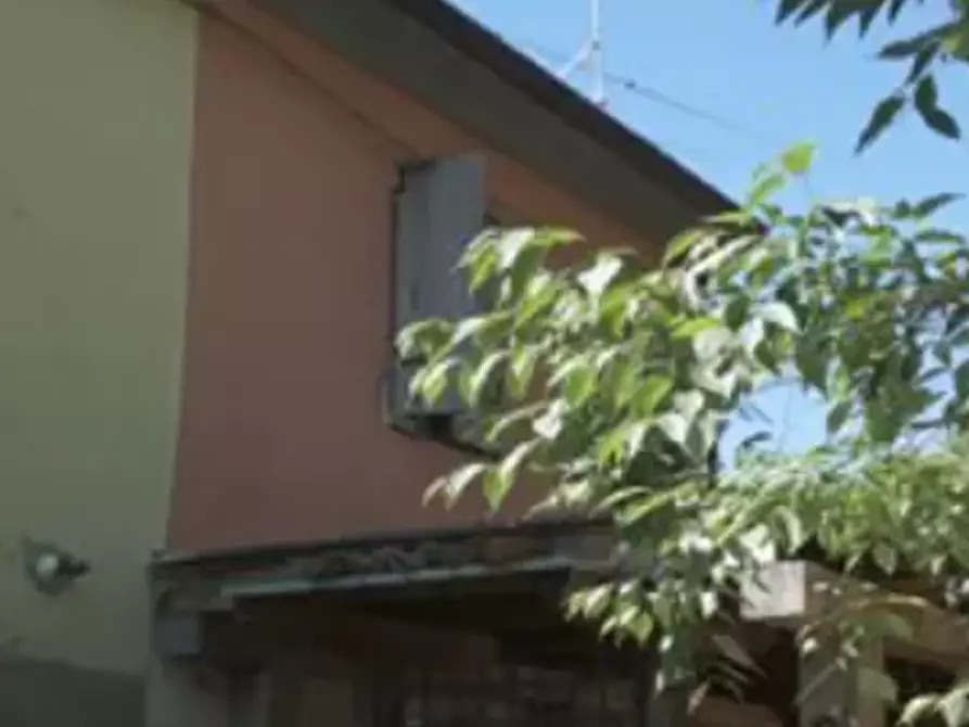 Immagine 1 di Casa indipendente in vendita  in Via San Francesco a Borgonovo Val Tidone