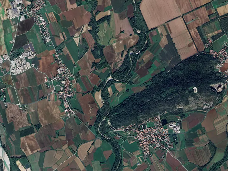 Immagine 5 di Terreno agricolo in vendita  in Localita' Gran Passo a Chiopris Viscone