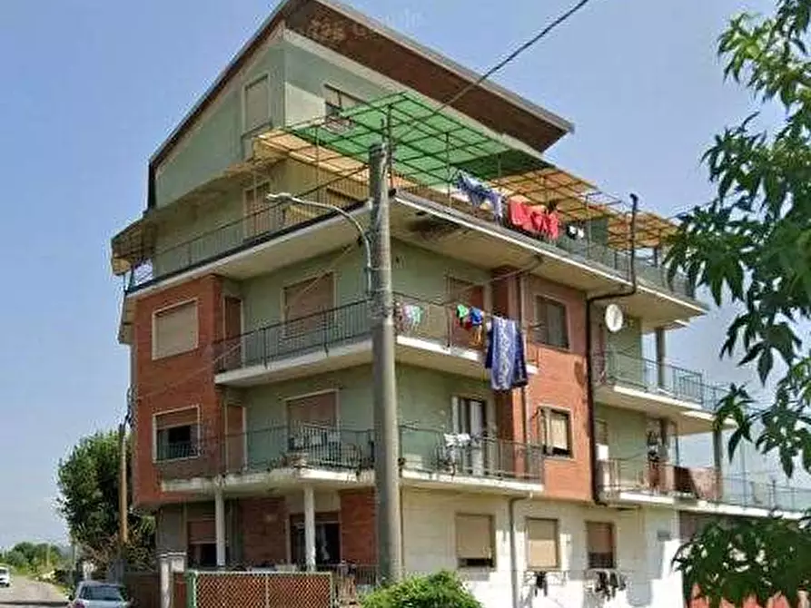 Immagine 2 di Appartamento in vendita  in Via XXV Aprile  a Caluso