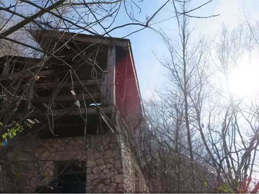 Immagine 3 di Porzione di villa in vendita  in Località Piano Uggi a Arsoli