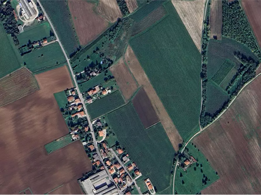 Immagine 22 di Casa indipendente in vendita  in Via Roma a Chiopris Viscone