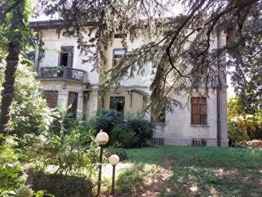 Immagine 2 di Appartamento in vendita  in Via Riva di Magré  a Schio