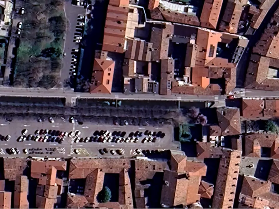 Immagine 15 di Negozio in vendita  in Via E. Schivardi a Romano Di Lombardia