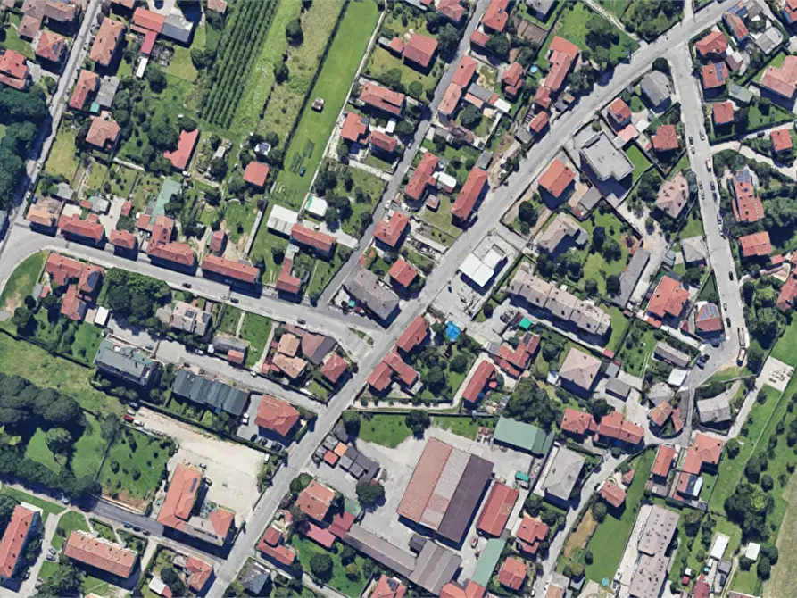 Immagine 17 di Porzione di casa in vendita  in Via San Pietro a Udine