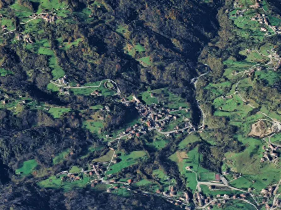 Immagine 8 di Garage in vendita  in Via Centro  a Zogno