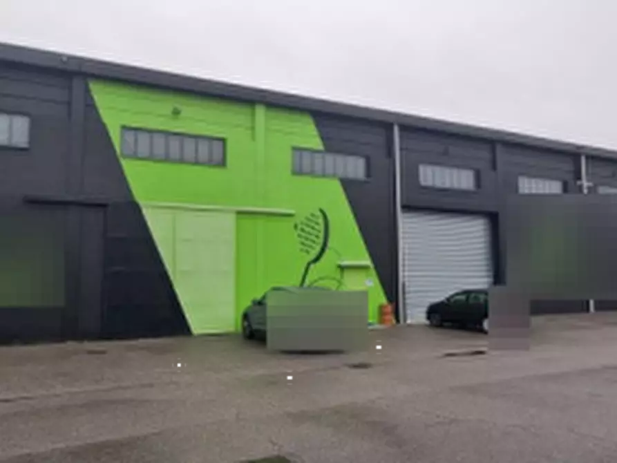 Immagine 10 di Capannone industriale in vendita  in Via Milano  a Calvenzano