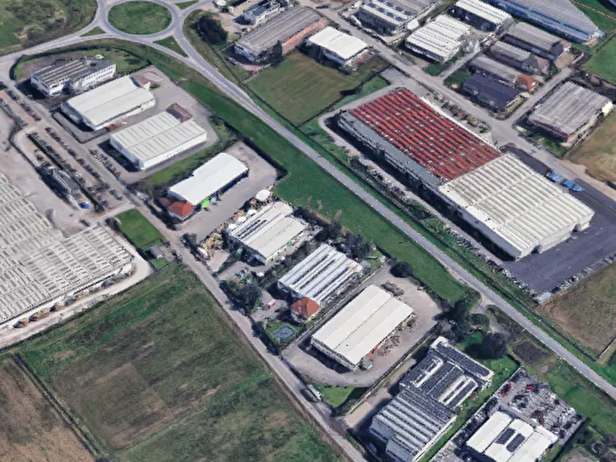 Immagine 11 di Capannone industriale in vendita  in Via Milano  a Calvenzano