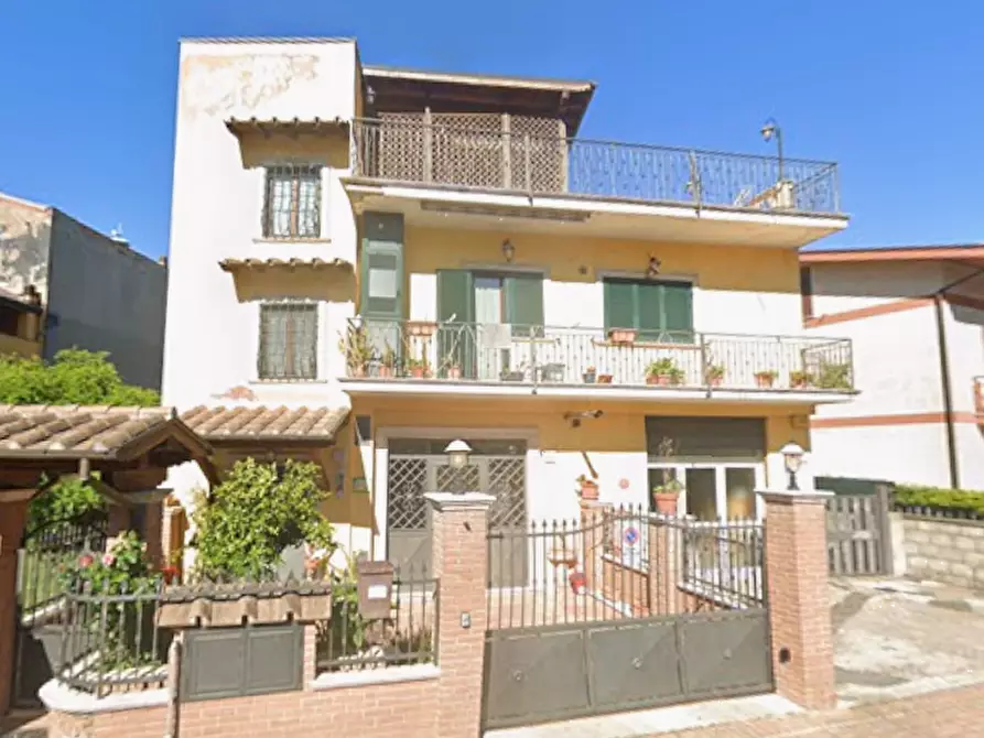 Immagine 7 di Appartamento in vendita  in Via Enrico Toti a San Cesareo