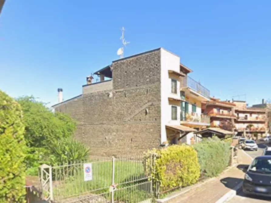 Immagine 14 di Appartamento in vendita  in Via Enrico Toti a San Cesareo