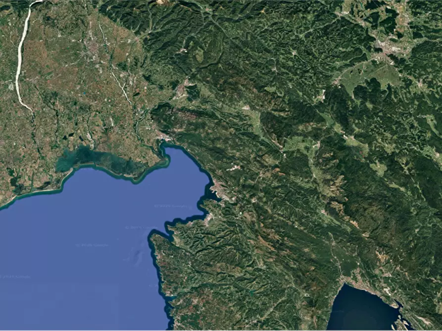 Immagine 19 di Appartamento in vendita  in Via Cesare Battisti  a Gradisca D'isonzo