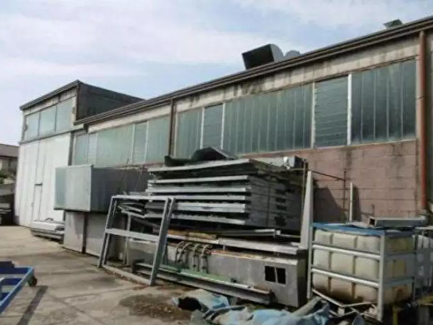 Immagine 4 di Laboratorio in vendita  in Via Broggia  a Arzignano