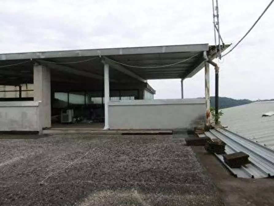 Immagine 9 di Laboratorio in vendita  in Via Broggia  a Arzignano