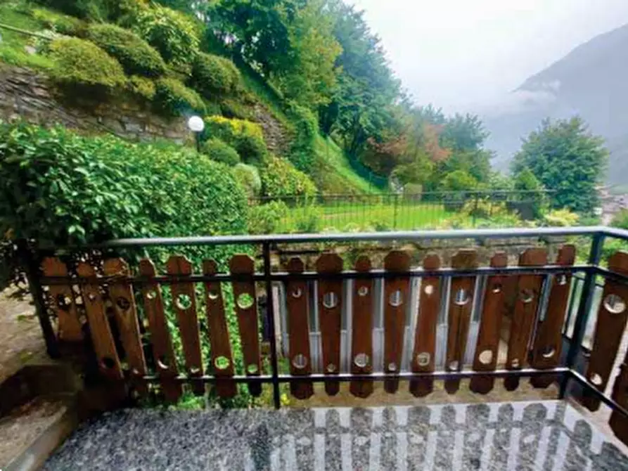 Immagine 15 di Appartamento in vendita  in Via Antonio Locatelli  a Ardesio