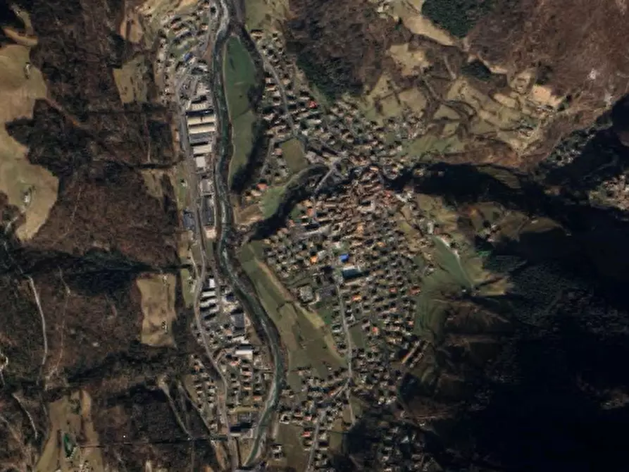 Immagine 18 di Appartamento in vendita  in Via Antonio Locatelli  a Ardesio